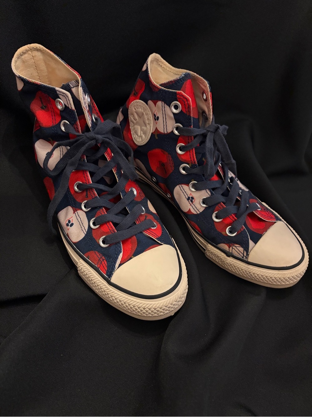 Converse High Tops Navy with Apples 9